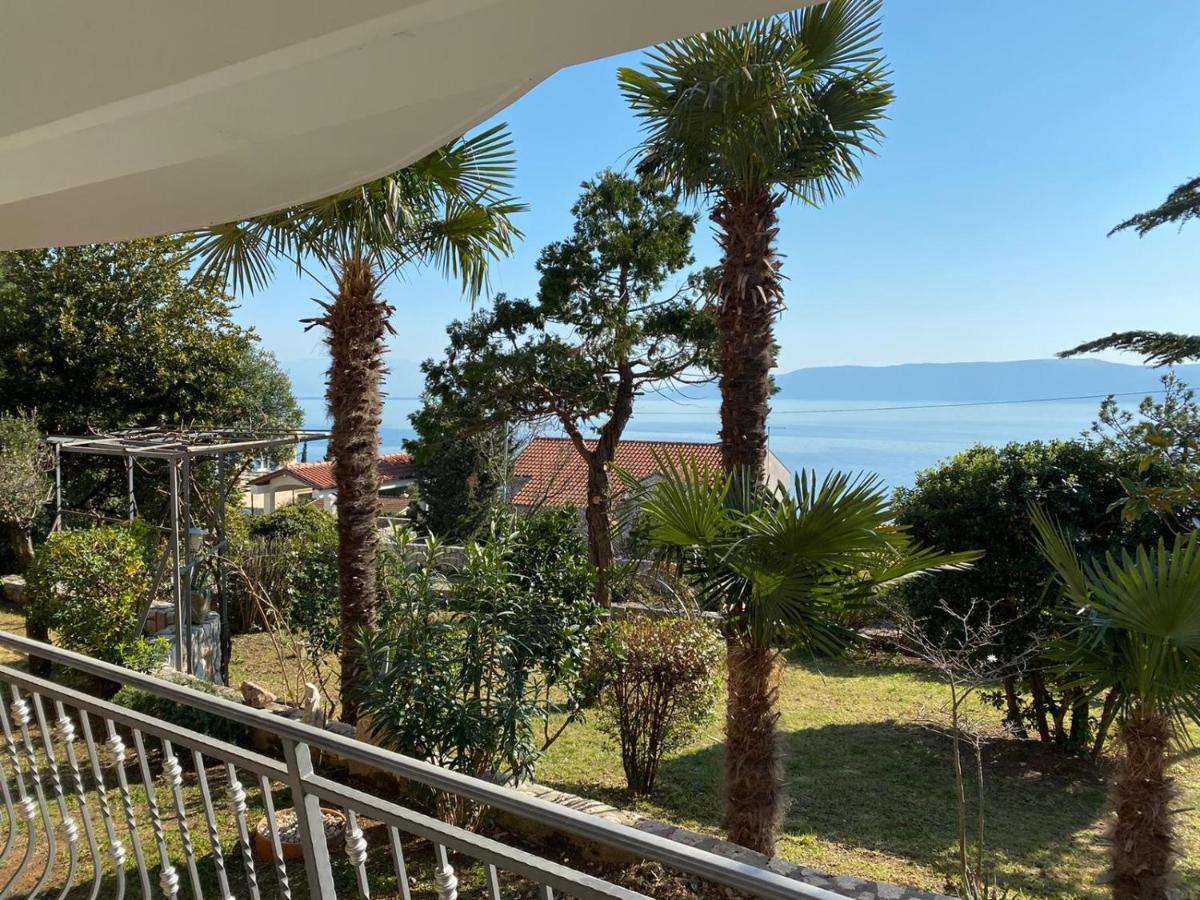 Apartments La Mer Нови-Винодолски Экстерьер фото